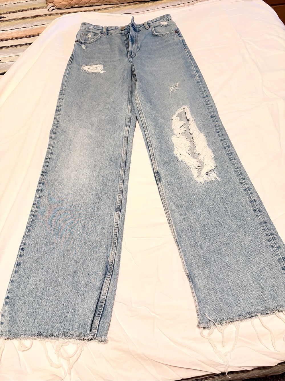 Zara Light Blue Distressed Wide-Leg Jeans